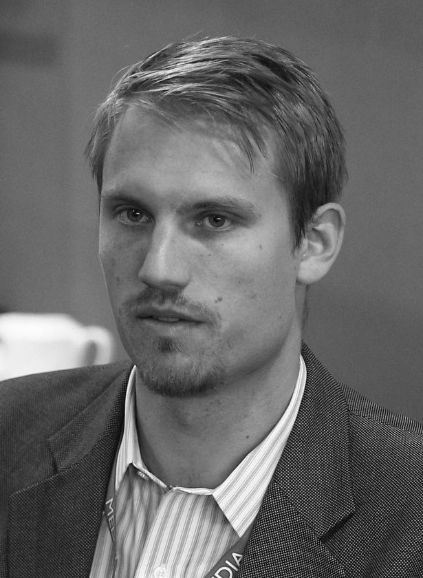 Alex Inglot BW