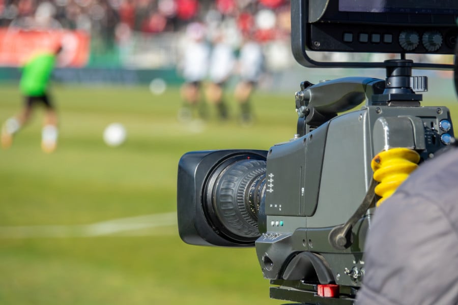 Broadcast football training