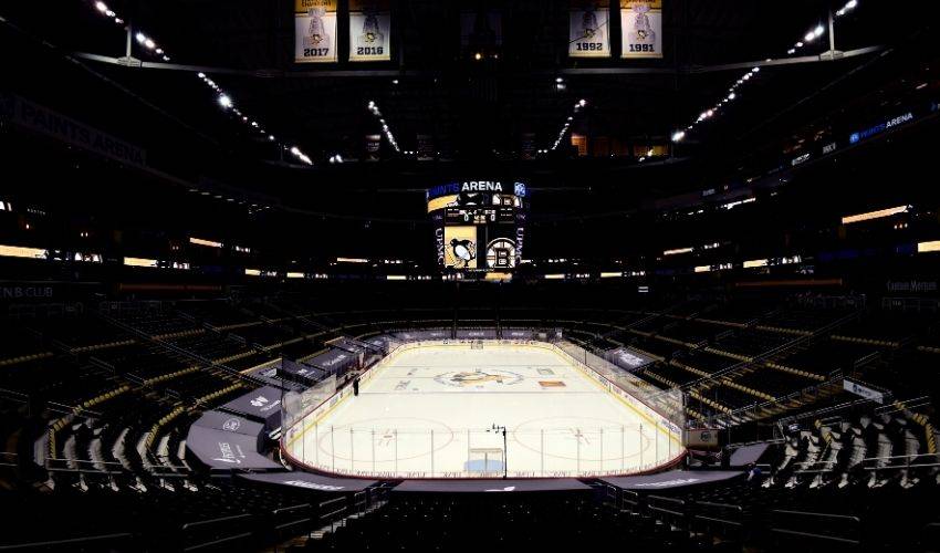NHL reaches 7-year deal with Turner Sports, ending NBC run