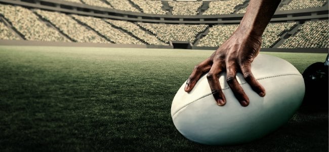 Hand_on_Rugby_Ball