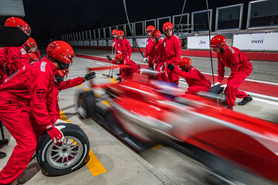 Pit stop racing Pit stop racing