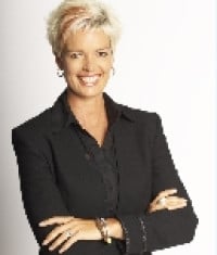 Tracey Holmes