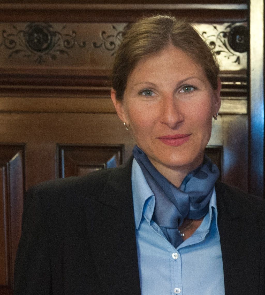 Dr. Anna Bordiugova
