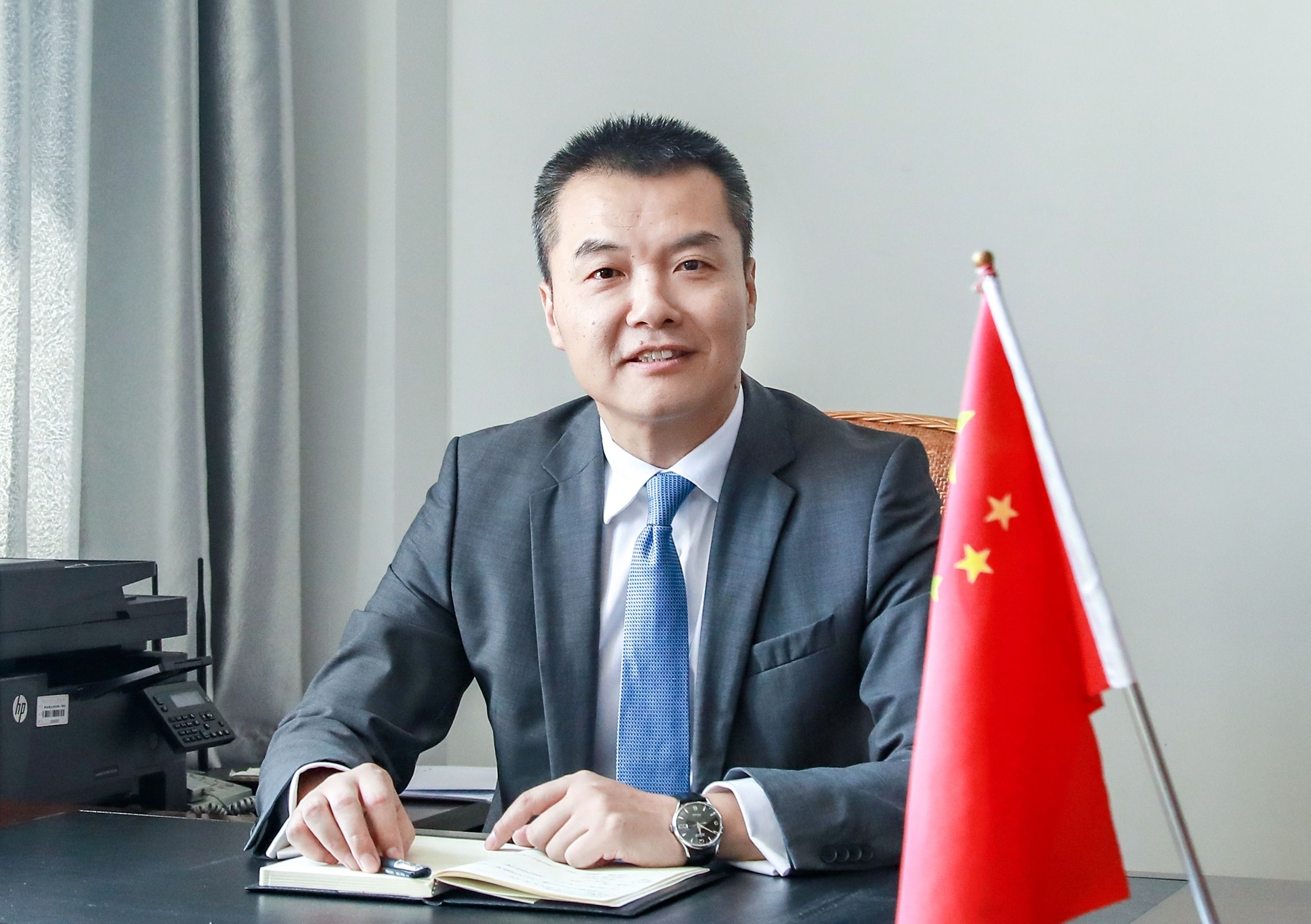 Prof. Zhi Li